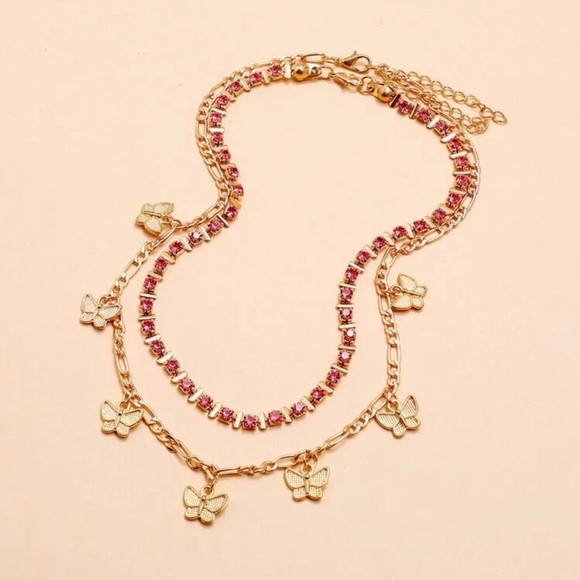 3/$30 💛 Rhinestone Butterfly Layered Necklace - Picture 4 of 4